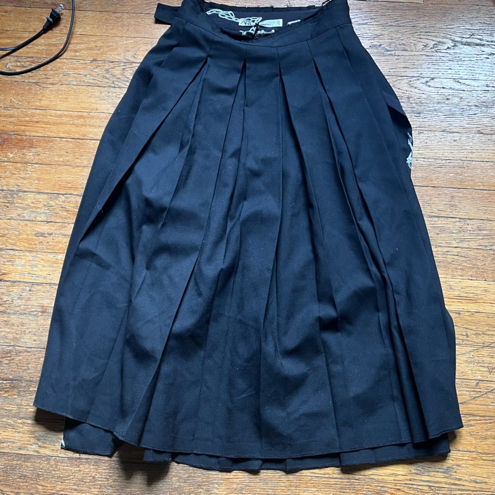 zara studio pleated skirt with pockets xs nwt